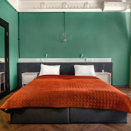 Aparthotel Michelle 3*