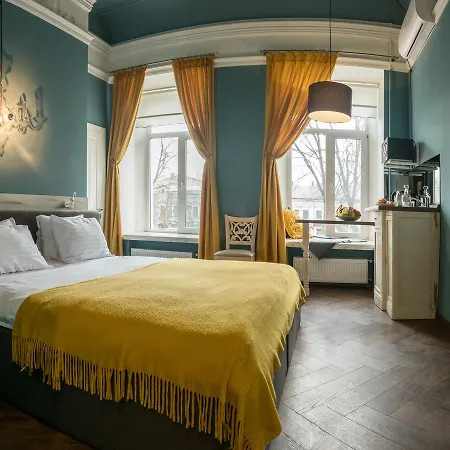 Hotel apartamentowy Michelle Odessa